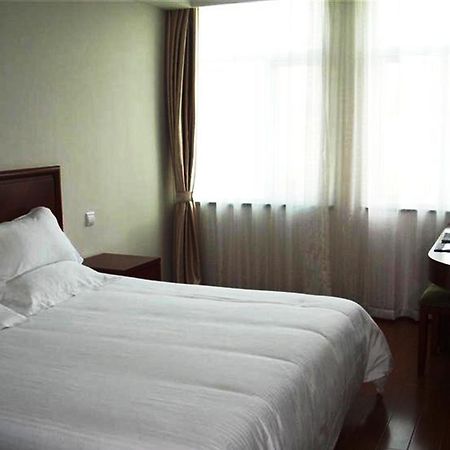 Greentree Inn Shanghai Jiading The South Of F1 Circuit Fangtai Hardware Market Express Hotel Εξωτερικό φωτογραφία
